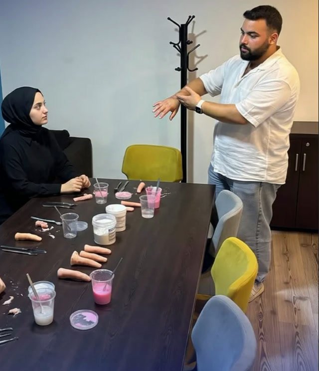 Heals Silicone Akademi B Grubu uygulamalı ders